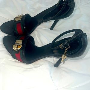 Gucci Black Leather Web Lock Charm Detail Ankle Strap Sandals Size 7